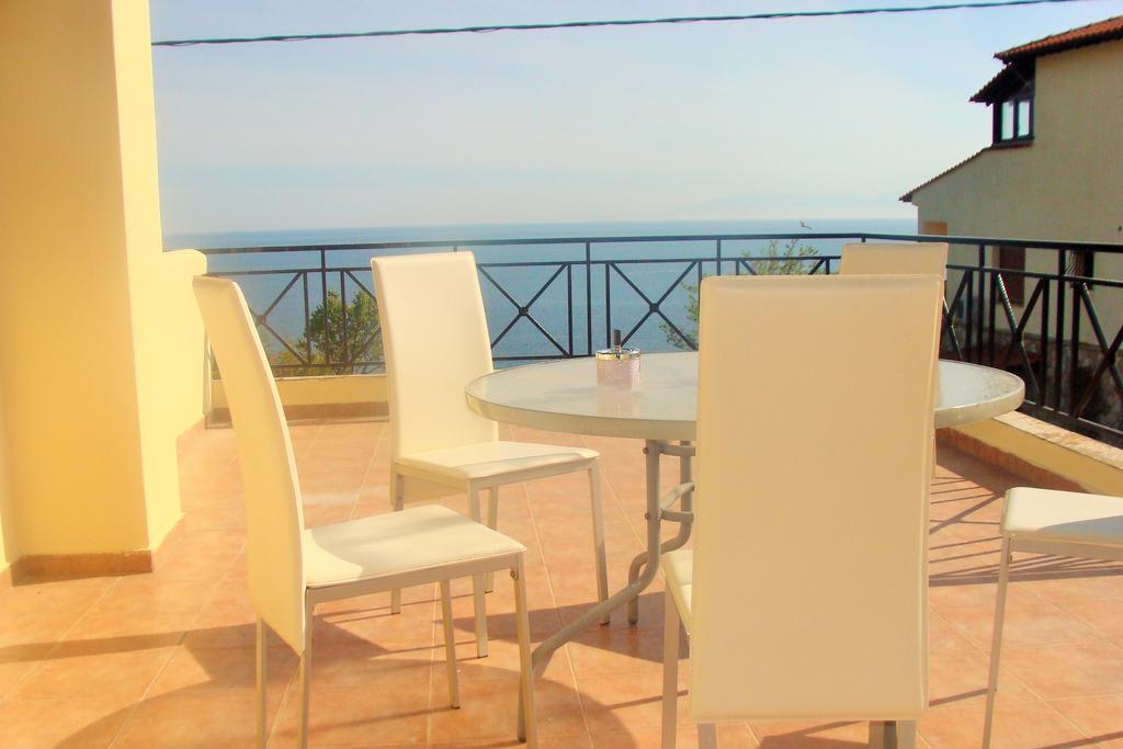 Sea View House Villa Possidi Bagian luar foto