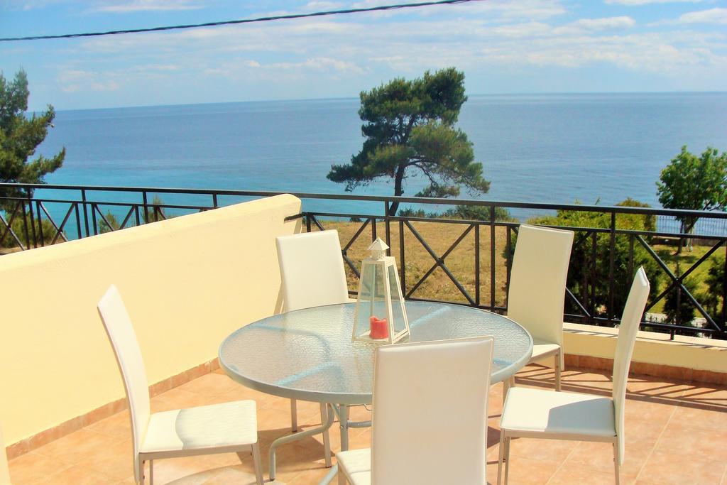 Sea View House Villa Possidi Bagian luar foto